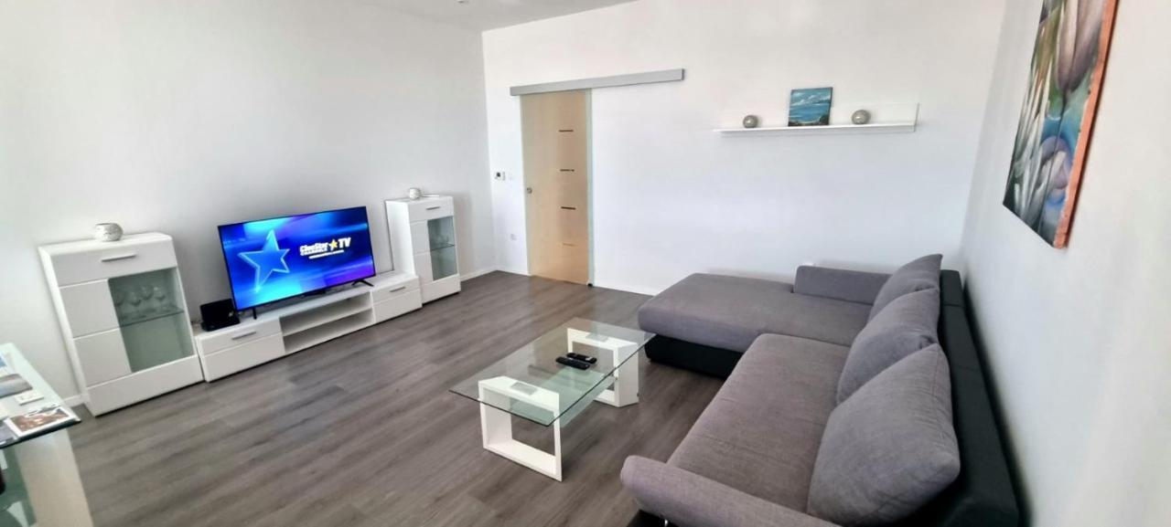 Apartment Lori - Beautiful View Rijeka Zewnętrze zdjęcie